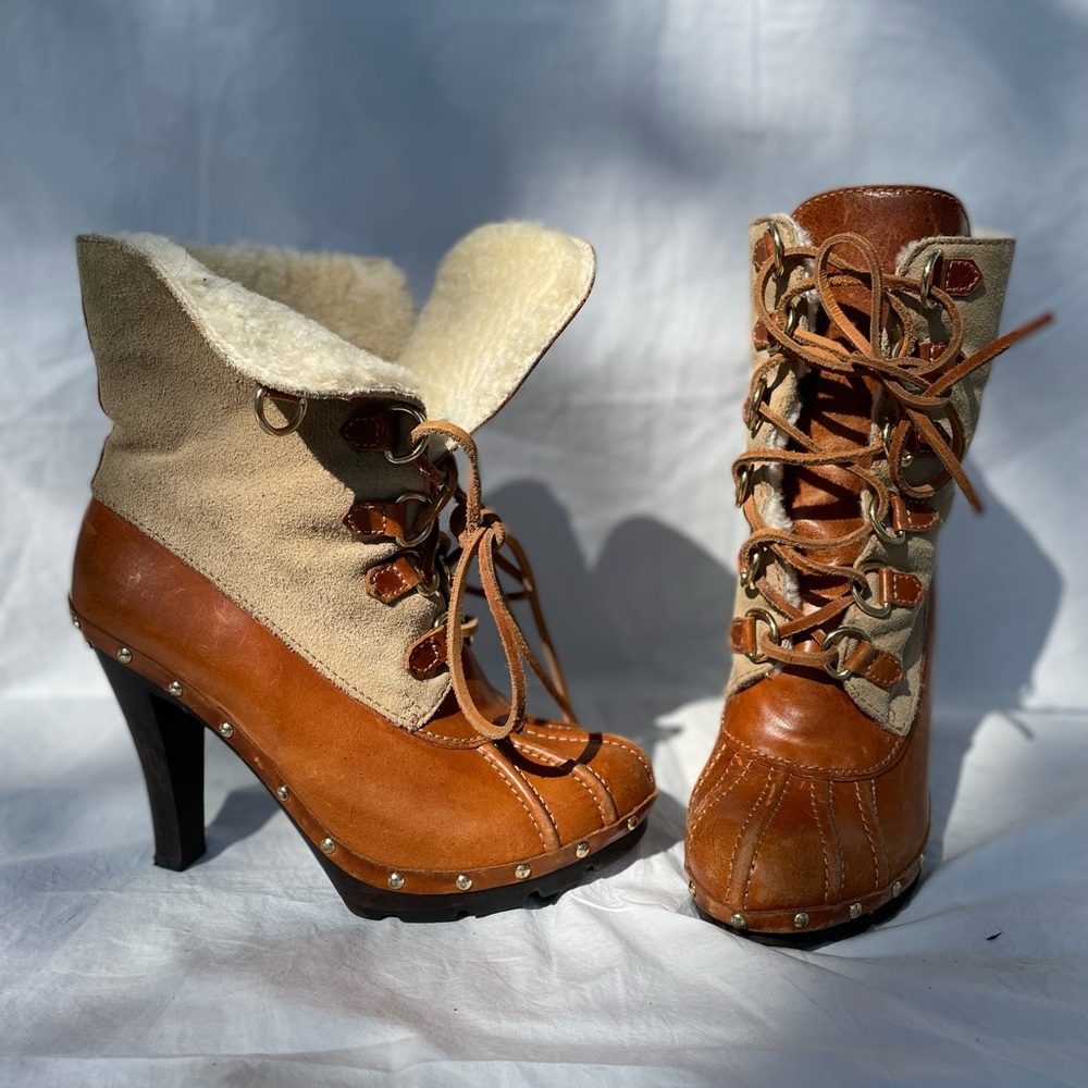 MK Booties Leather and Simulated Sheep Skin. Smoke and Pet Free home. No Returns
